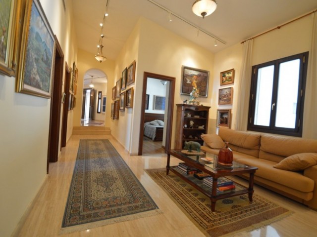 7 Soveroms Villa i Benalmadena