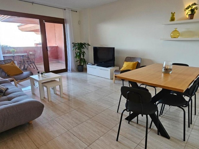 Ático con 3 Dormitorios  en Benalmadena Pueblo