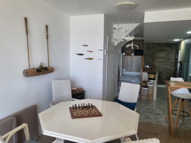 2 Schlafzimmer Reihenhaus in Calahonda