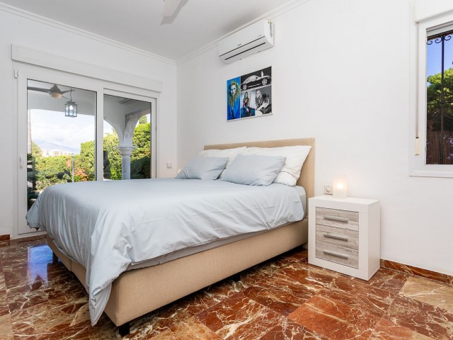 4 Schlafzimmer Villa in Torrenueva