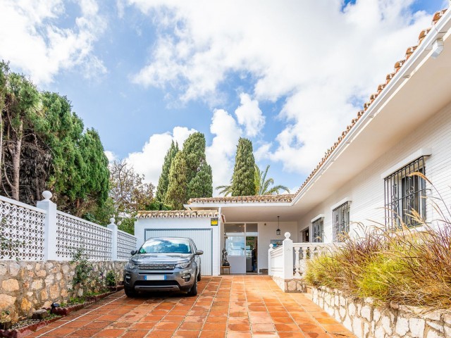 4 Schlafzimmer Villa in Torrenueva