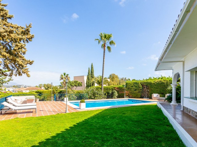 4 Schlafzimmer Villa in Torrenueva