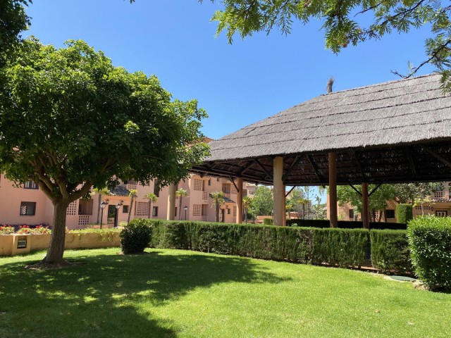 Apartamento con 3 Dormitorios  en Hacienda del Sol