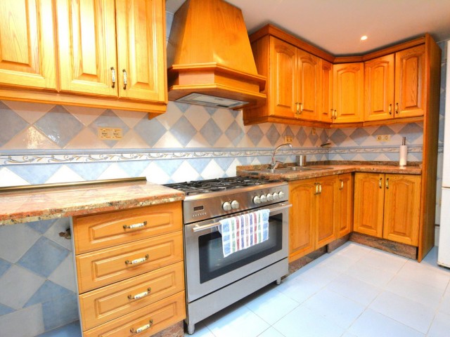 Apartment, Benalmadena Costa, R4790089