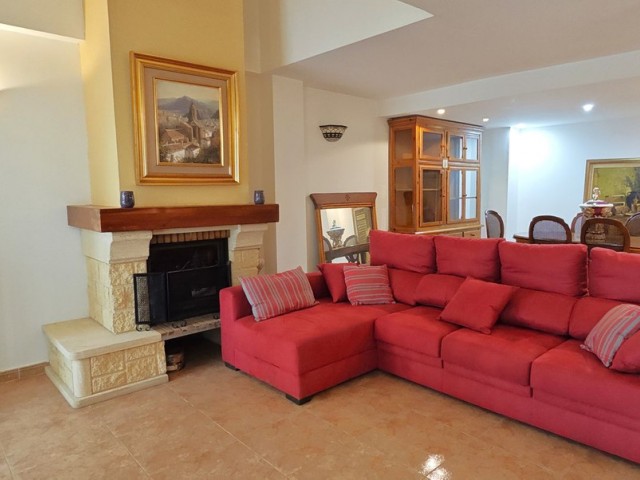 2 Bedrooms Apartment in Benalmadena Costa