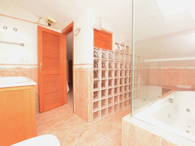 2 Bedrooms Apartment in Benalmadena Costa