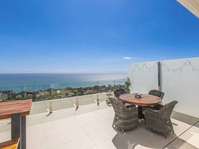 3 Sovrums Lägenhet i Benalmadena