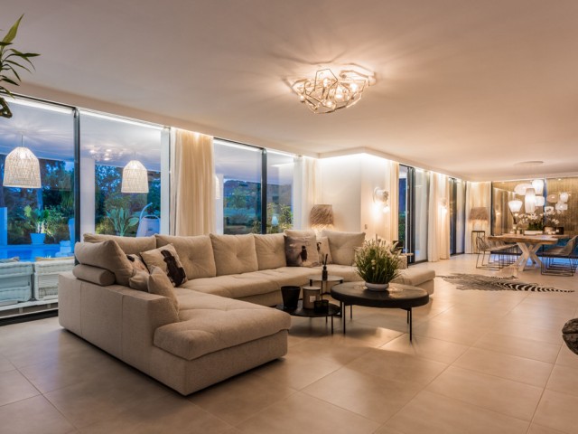 5 Slaapkamer Villa in Nueva Andalucía