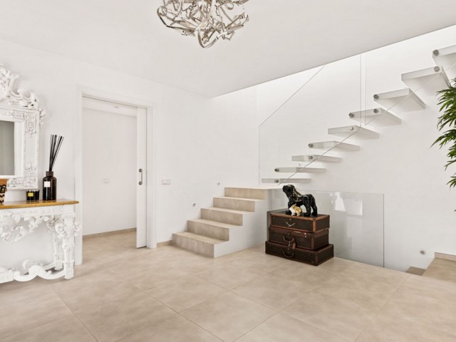 5 Slaapkamer Villa in Nueva Andalucía