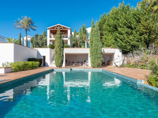 7 Soveroms Villa i Sotogrande