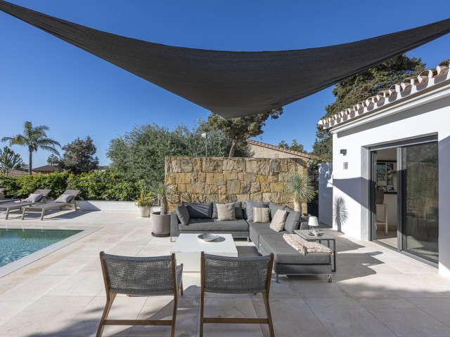 3 Bedrooms Villa in Marbesa