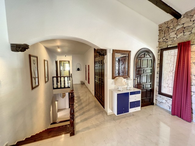4 Soveroms Villa i Mijas