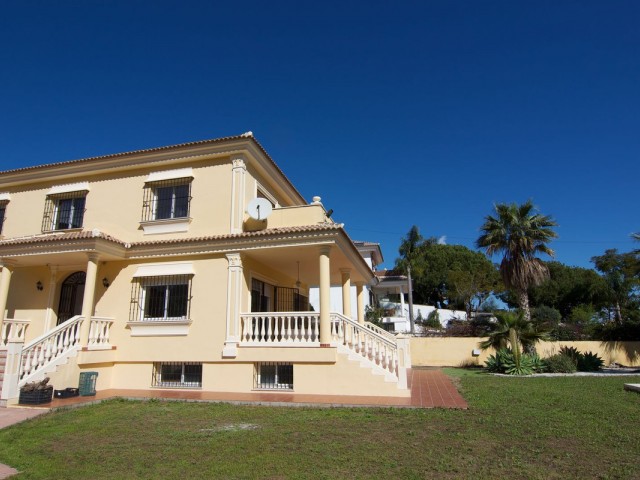 Villa, Alhaurín de la Torre, R4989064