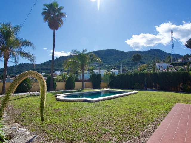 Villa avec 4 Chambres  à Alhaurín de la Torre