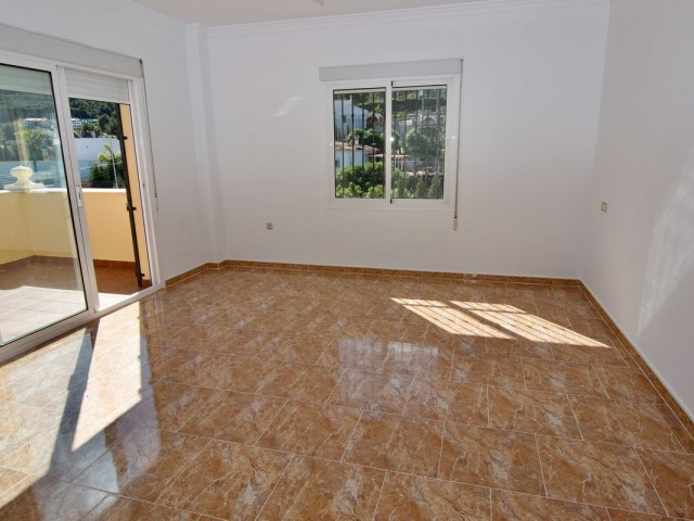 Villa avec 4 Chambres  à Alhaurín de la Torre