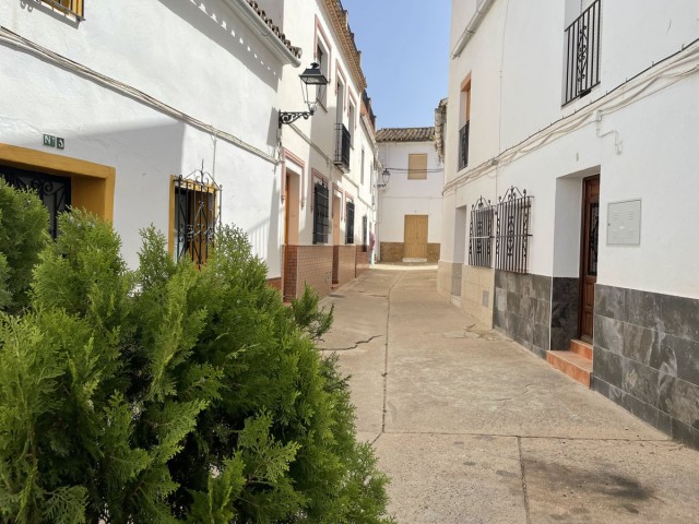 4 Bedrooms Townhouse in Benaoján