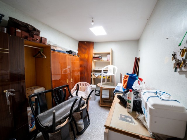 Ático con 6 Dormitorios  en Los Boliches