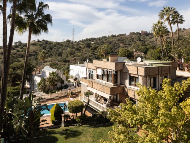 Villa avec 6 Chambres  à Málaga