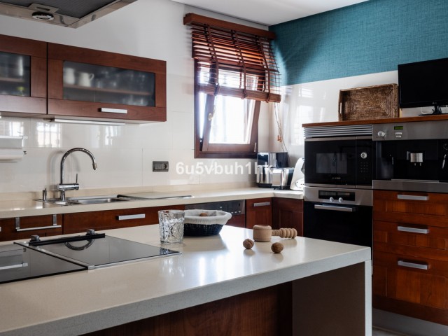 6 Bedrooms Villa in Málaga