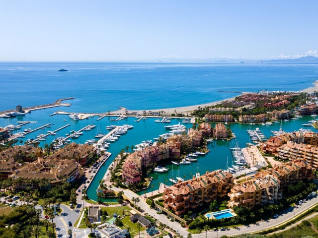 Kommerziell in Sotogrande Costa