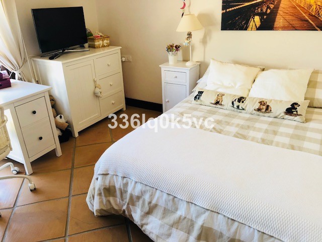 4 Slaapkamer Rijtjeshuis in Benahavís