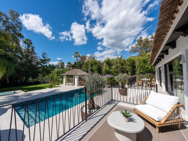 5 Slaapkamer Villa in Nueva Andalucía