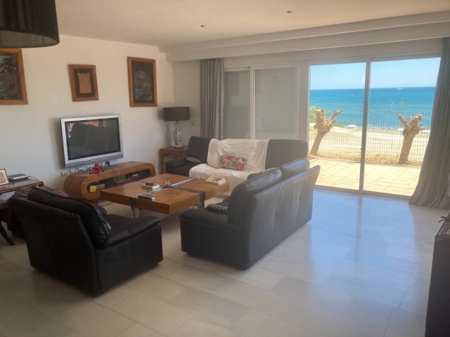 5 Schlafzimmer Reihenhaus in Estepona