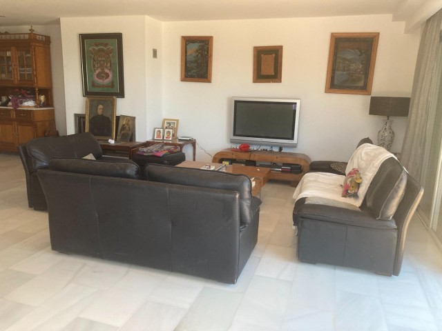 5 Schlafzimmer Reihenhaus in Estepona