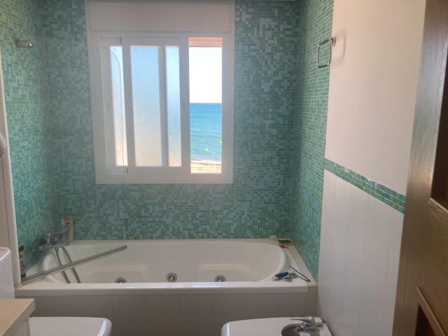 5 Schlafzimmer Reihenhaus in Estepona