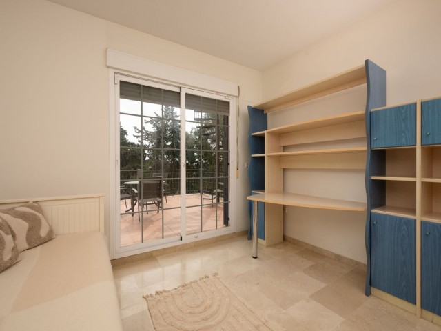 5 Sovrums Villa i Elviria