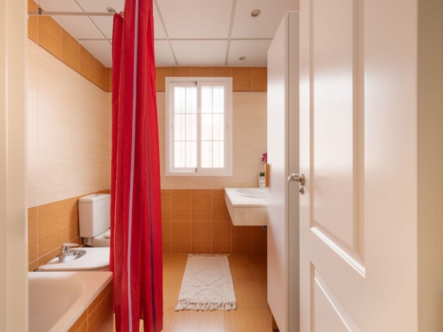 5 Soveroms Villa i Elviria