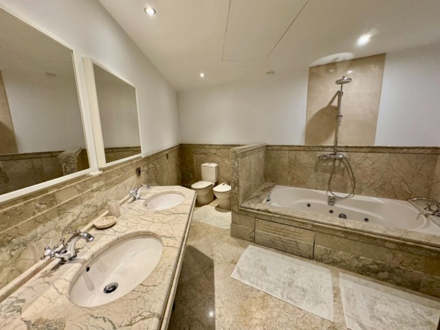 3 Schlafzimmer Apartment in San Pedro de Alcántara