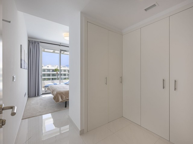 Apartamento con 3 Dormitorios  en Bel Air
