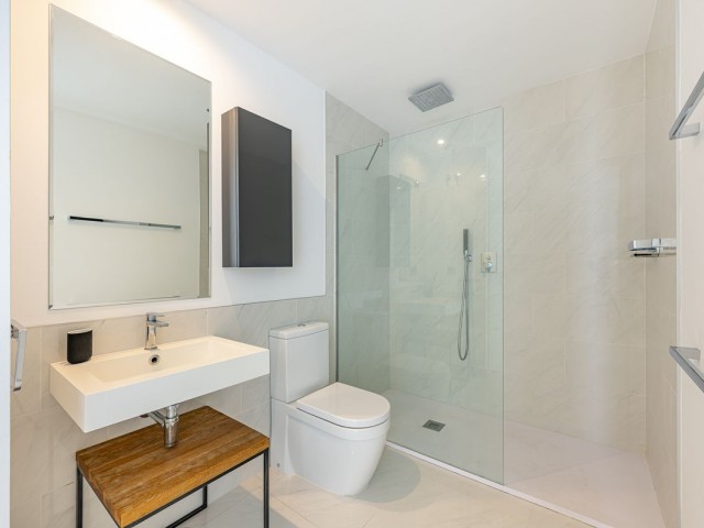 Apartamento con 3 Dormitorios  en Bel Air