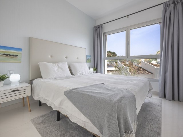 Apartamento con 3 Dormitorios  en Bel Air