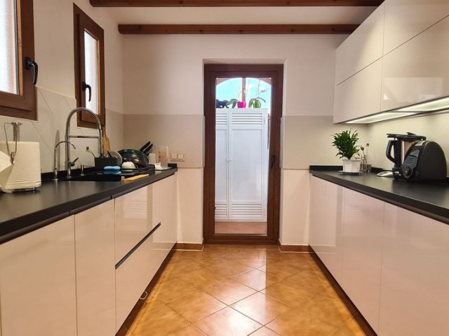 3 Bedrooms Villa in Cerros del Aguila
