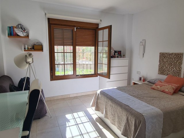 3 Bedrooms Villa in Cerros del Aguila