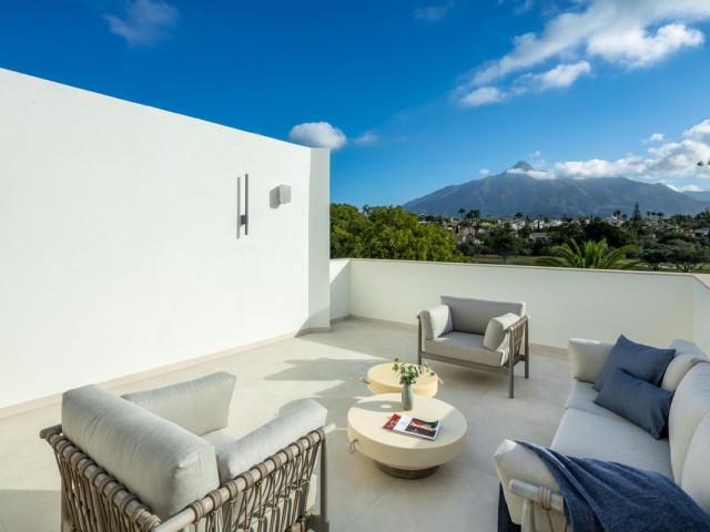 5 Slaapkamer Villa in Nueva Andalucía