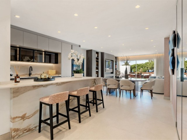 3 Schlafzimmer Apartment in Los Monteros