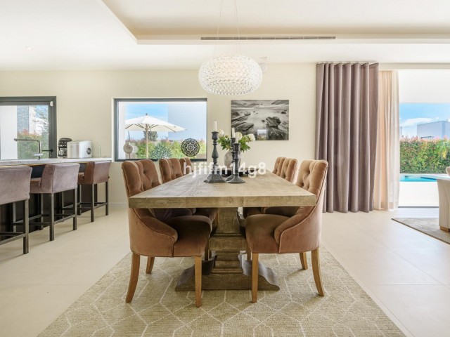 5 Slaapkamer Villa in San Pedro de Alcántara