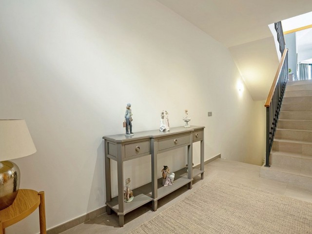 4 Bedrooms Villa in Mijas