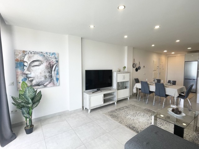 Apartamento con 3 Dormitorios  en La Cala de Mijas