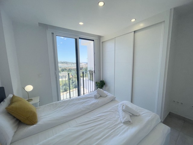 Apartamento con 3 Dormitorios  en La Cala de Mijas