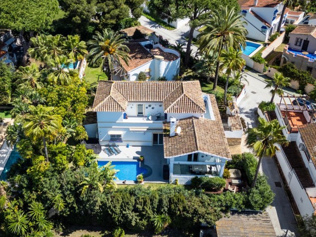 3 Bedrooms Villa in Marbesa