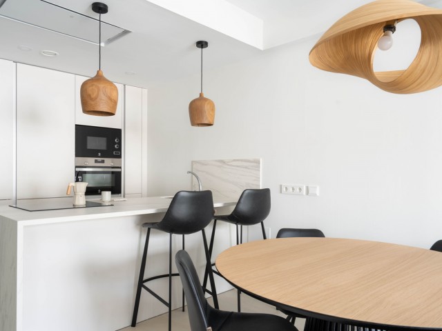 Penthouse avec 2 Chambres  à La Carihuela