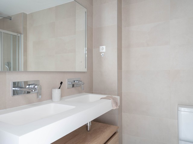 Penthouse avec 2 Chambres  à La Carihuela