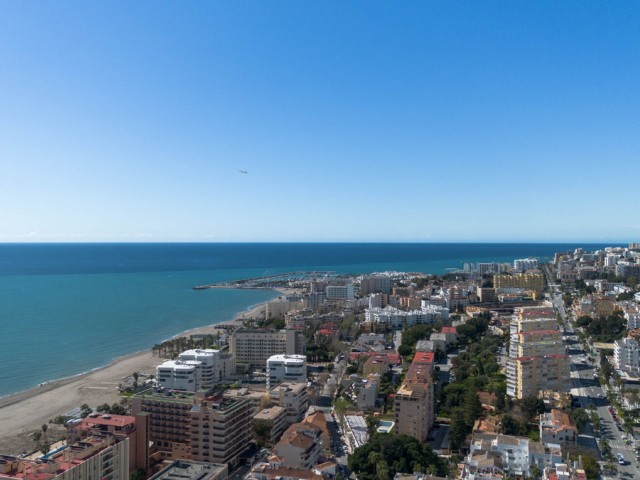 Penthouse avec 2 Chambres  à La Carihuela
