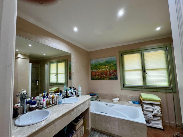 3 Slaapkamer Rijtjeshuis in Sotogrande Alto