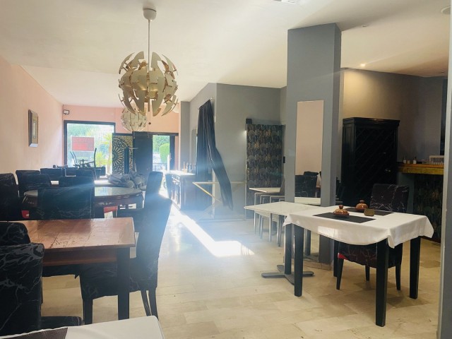 Commercial, Torrenueva, R5003581