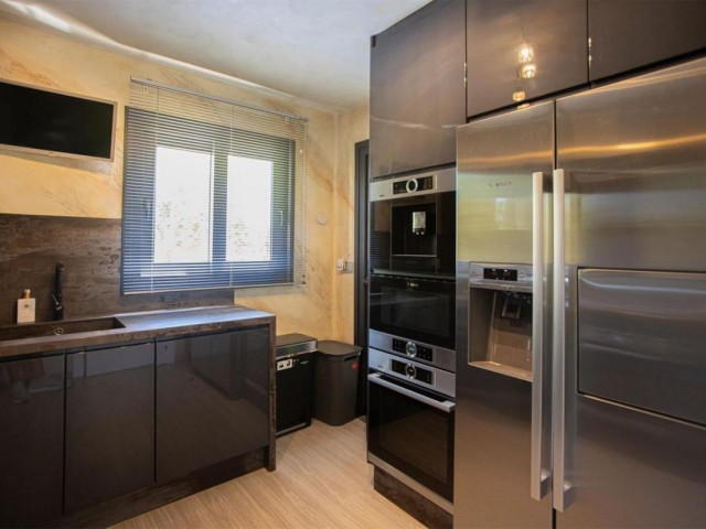 Apartment, Los Flamingos, R5004163